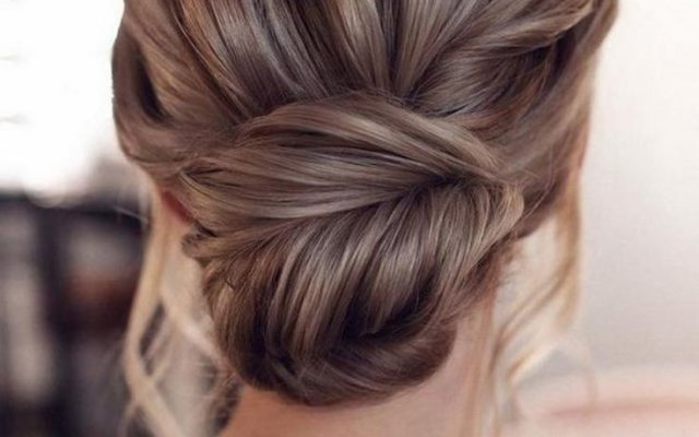 Hair bun: the best hairstyles and how to do it