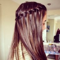 Waterfall braid in brown hair: learn the hairstyle step by step + 10 photos to inspire!