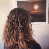 Waterfall braid in brown hair: learn the hairstyle step by step + 10 photos to inspire!