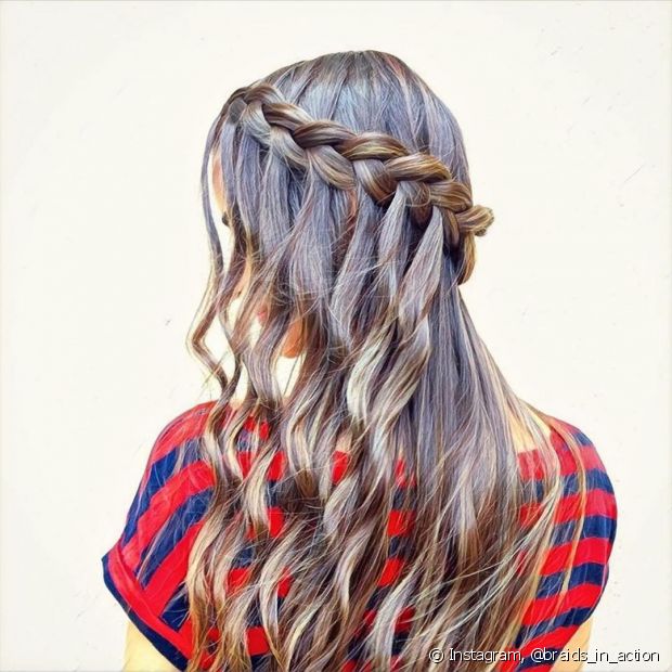 Waterfall braid in brown hair: learn the hairstyle step by step + 10 photos to inspire!