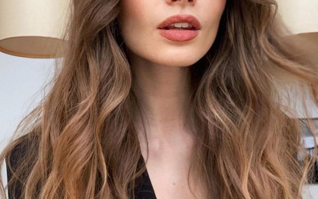 See the best haircuts for long hair