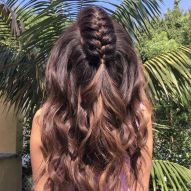 Hairstyles with a curling iron: ideas for making waves in your hair