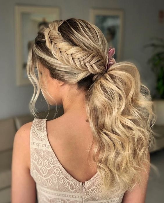 Hairstyles for bridesmaids: see 60 inspirations