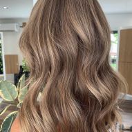 Dark blonde: learn how to achieve the tone from your hair color