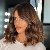 Copper brown on brunettes: 30 photos and tips to bet on the lightened color