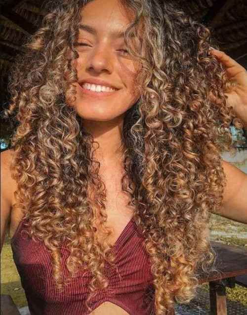 Rubio miel: descubre las posibilidades de este precioso tono de pelo