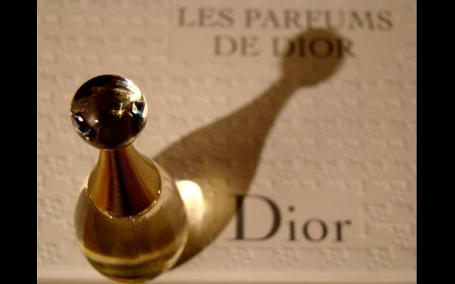Los 12 mejores perfumes de mujer por los que apostar en 2023