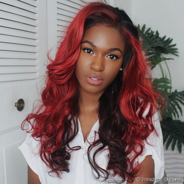 Hair with red highlights: 25 photos with techniques to inspire you!