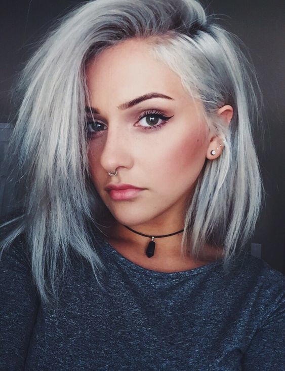 Platinum hair: 45 inspirations for a diva look