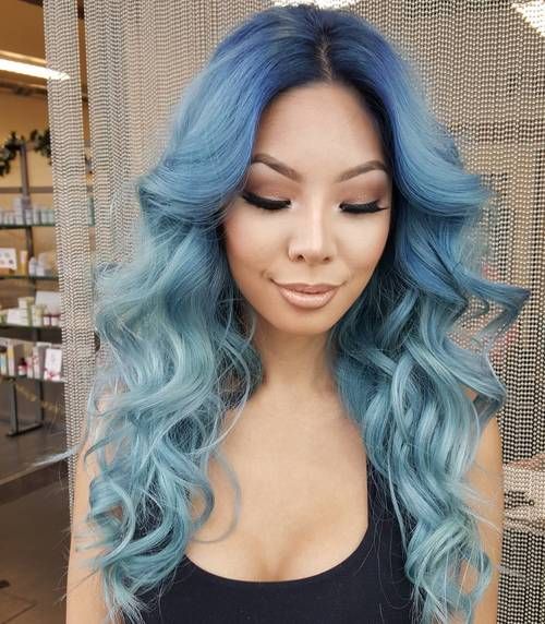 Blue hair: see the main shades and learn to dye it at home