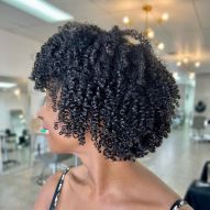 Short layered haircut: 40 photos in curly, kinky, wavy and straight