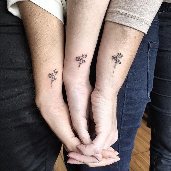 Tatouage familial : voyez de belles façons d'honorer les membres de votre famille