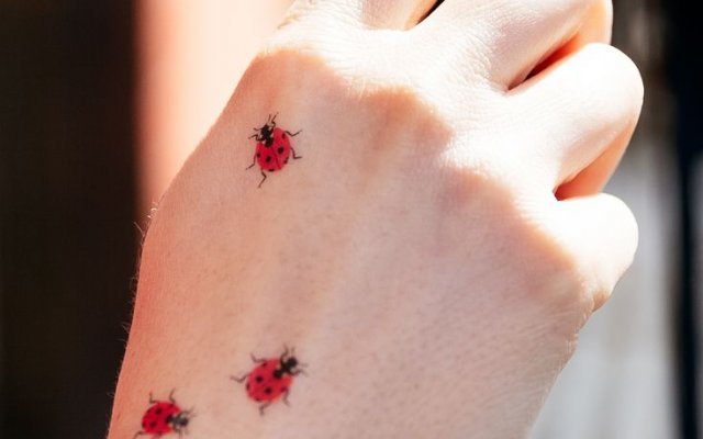 Petits tatouages : 200 suggestions pour que vous puissiez obtenir le vôtre rapidement !