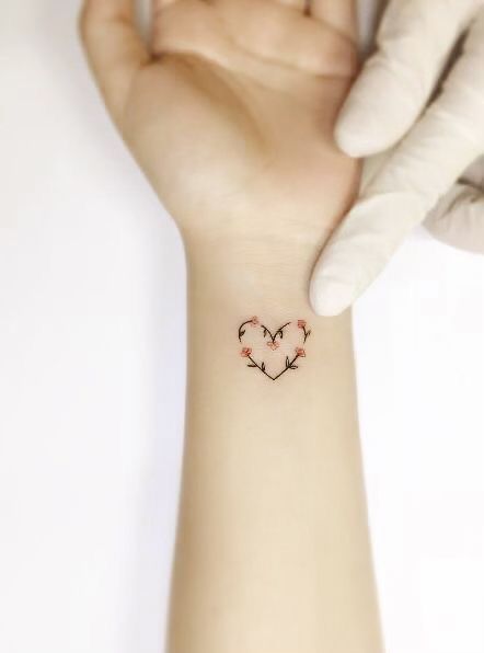 Tatuaje minimalista: 45 sugerencias para quienes buscan inspiración