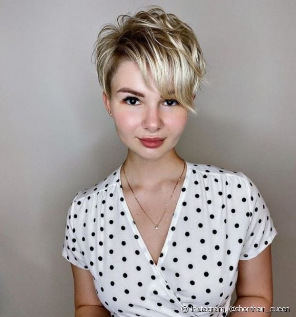 Short hair with bangs and round face: 18 inspirations that are in fashion