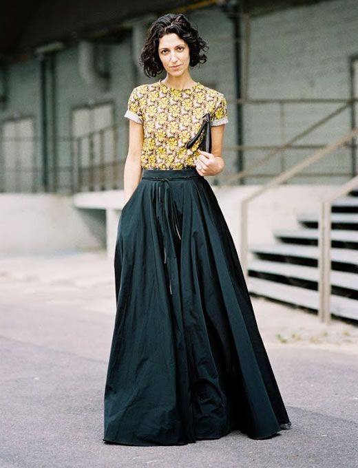 How to wear flared skirt? See 30 stunning examples