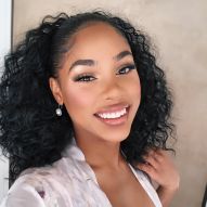 Princess hairstyles for curly hair: 10 photos to help you choose!