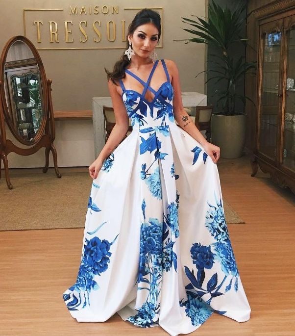 50 models of prom dresses for you to rock