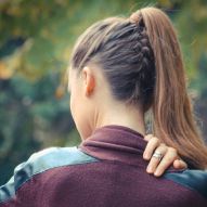 Coleta con trenza: mira 10 fotos de increíbles modelos de peinados para que innoves los looks básicos