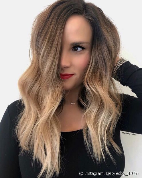 Ombré hair blonde: see 25 photos of the technique that lights up the look without having to dye all the hair