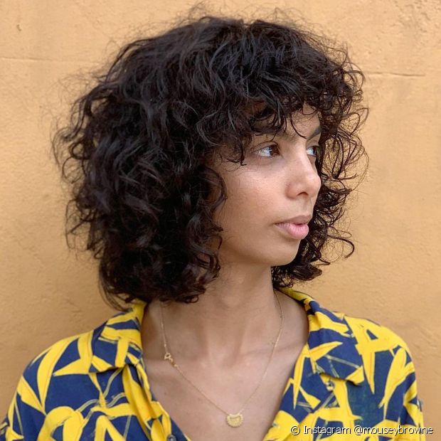 Short bob wavy hair: 18 photos of the short cut + styling tips