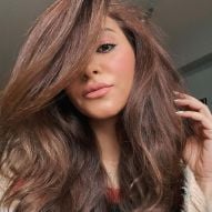 Cheveux châtain doré : 20 photos pour vous inspirer et comment obtenir la nuance de brun