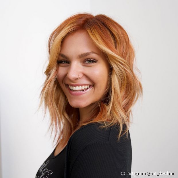 Red hair with blonde highlights is a trend! 15 photos and tips to make the look stylish