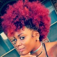 Mohawk for curly hair: learn how to do the hairstyle that mimics the cut!