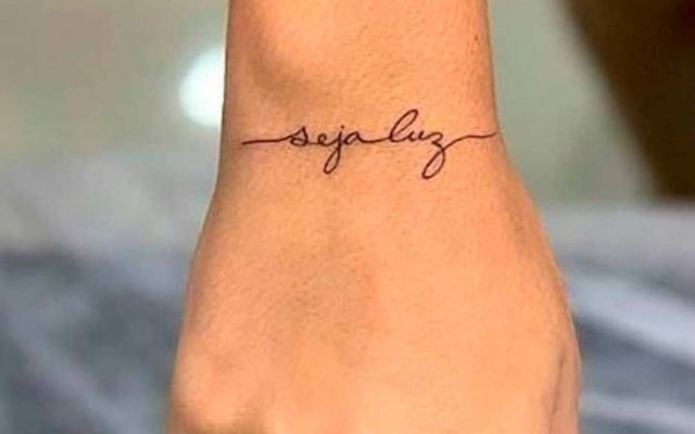 The best ideas to get a tattoo for women on the wrist