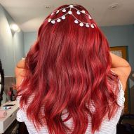 Cherry red hair: 15 photos of the color and tips for choosing the right dye