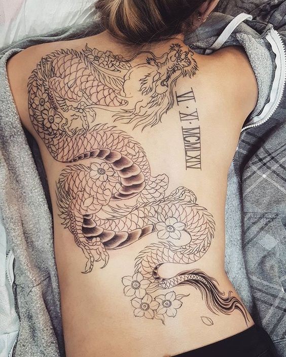 60 inspirations for women's back tattoos