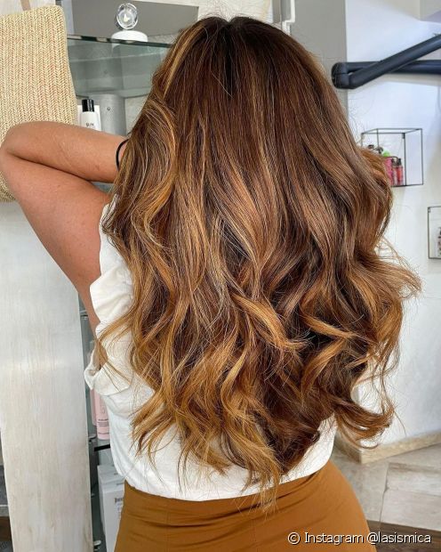 How to get caramel lit brunette? Know which paint to use to bet on the trend