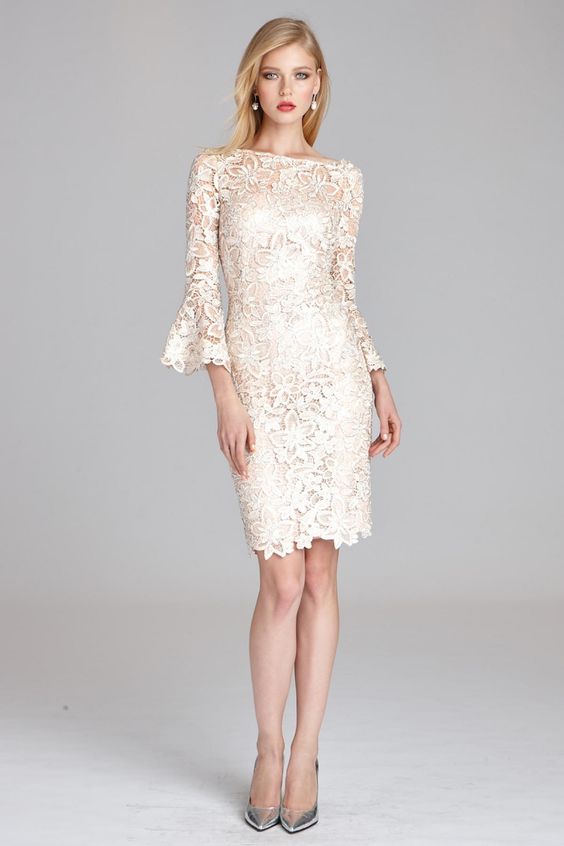 Short lace dress: get inspired by beautiful models