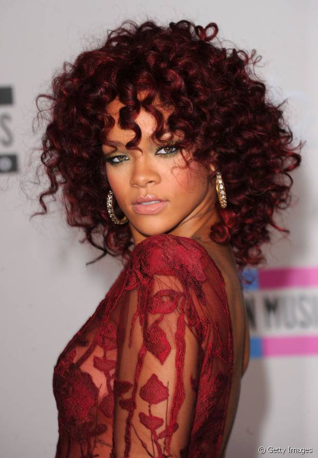 Rihanna: check out 50 photos of the singer's iconic hair, attraction of Rock in Rio 2015