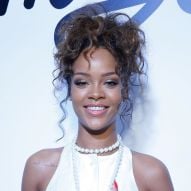 Rihanna: check out 50 photos of the singer's iconic hair, attraction of Rock in Rio 2015