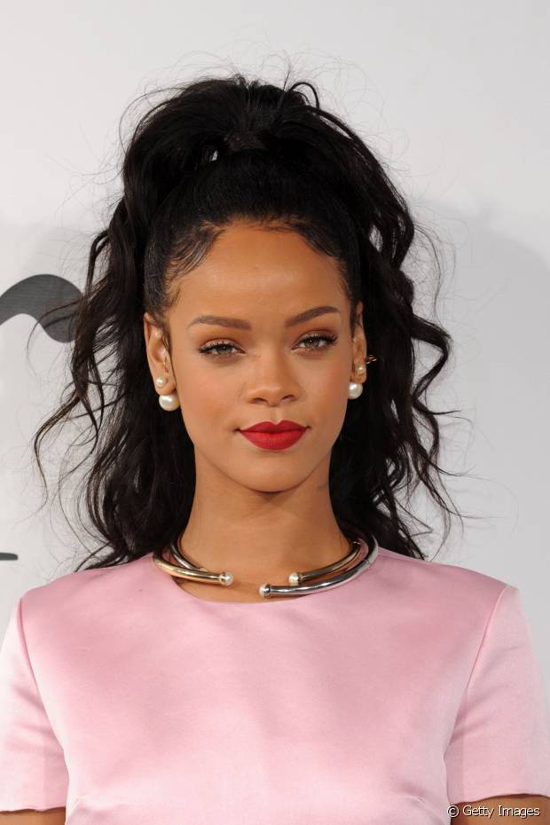 Rihanna: check out 50 photos of the singer's iconic hair, attraction of Rock in Rio 2015