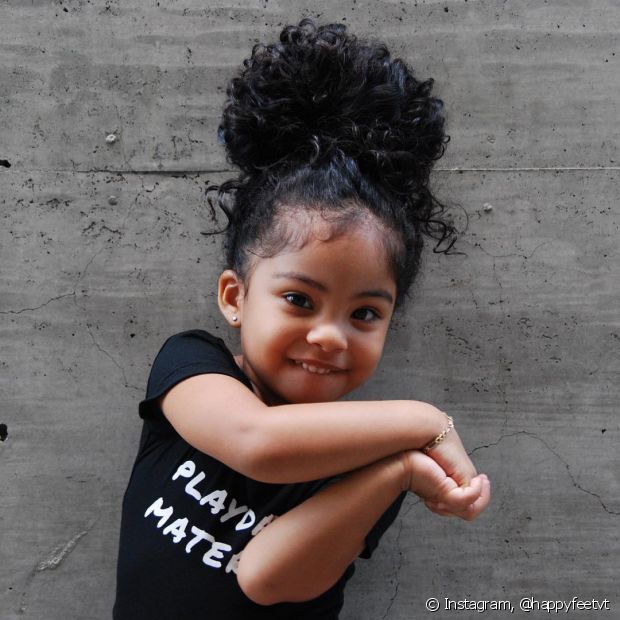 Hairstyle for children's curly hair: 4 styles for you to do on your daughter