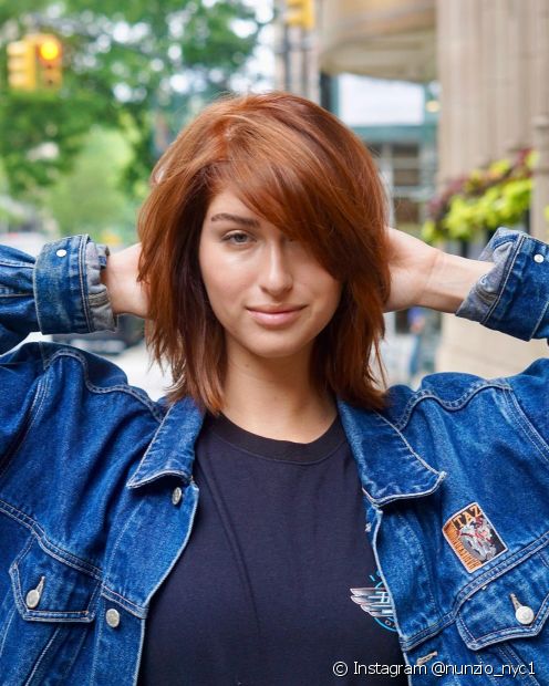 Chopped cut with side bangs: 18 photos to inspire you to wear gradient hair
