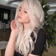 Light blonde hair: platinum, pearly, ash and more nuances to inspire you to lighten the strands