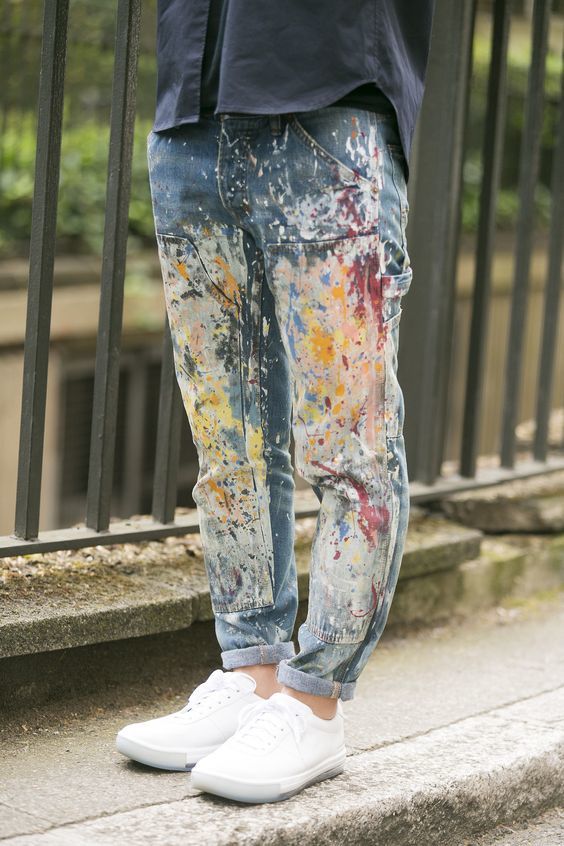 How to customize jeans: 10 easy and creative ways