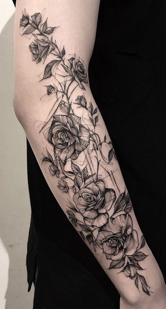 Tatouage d'avant-bras pour femme : découvrez les modèles et les styles.