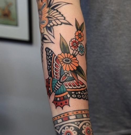 Female forearm tattoo: take a look at designs and styles