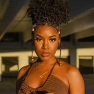 Afro hairstyles: 21 photos for short, long, with braids and for weddings