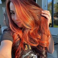 Tendance cheveux roux en automne/hiver ! Savoir sur quelles nuances et couleurs miser