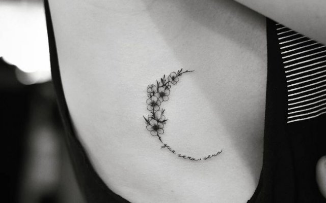 Get inspired by beautiful delicate and tiny feminine tattoos