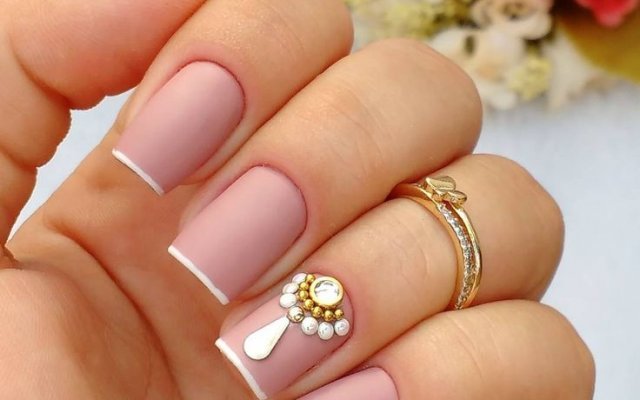 See 70 Nail Trends for the New Year 2023