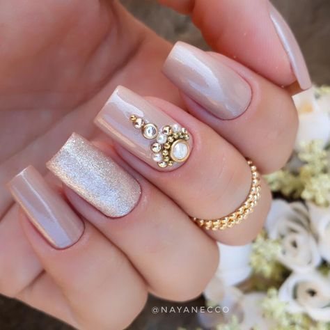 See 70 Nail Trends for the New Year 2023