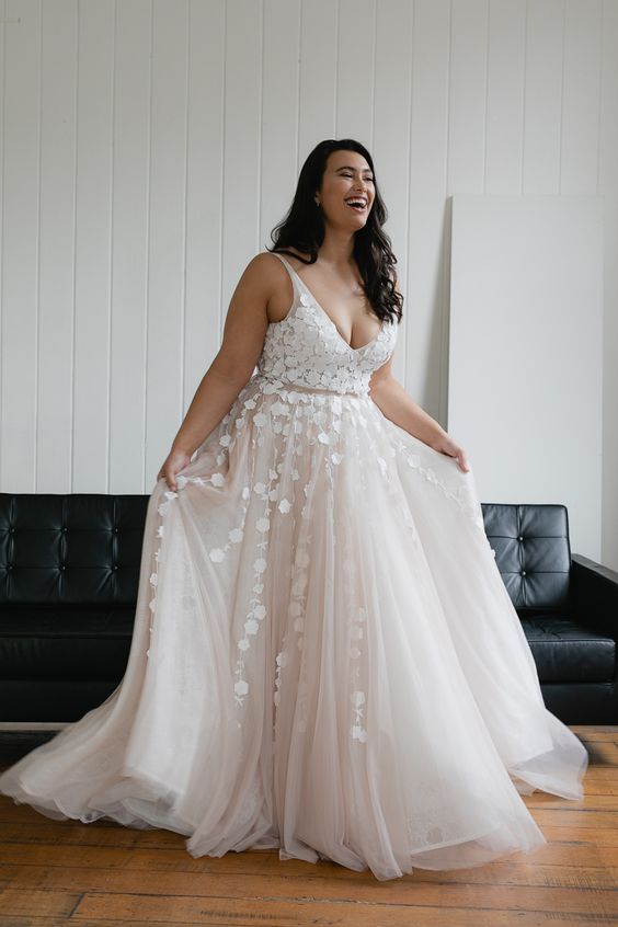 40 abiti da sposa semplici ed eleganti da sfoggiare