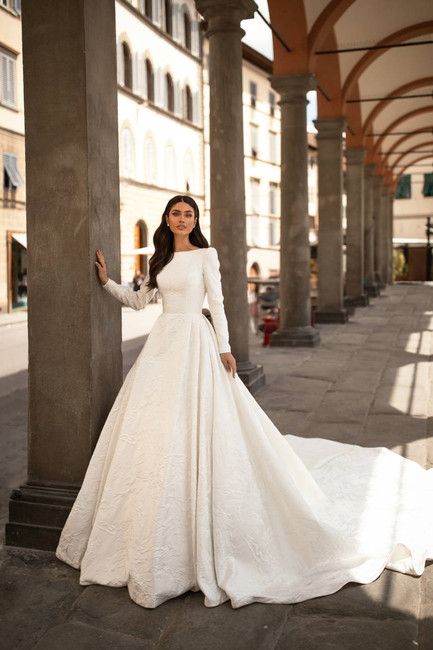 40 vestidos de novia sencillos y elegantes para lucir