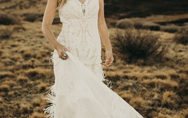 40 simple and elegant wedding dresses to rock